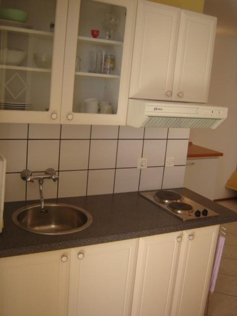 Apartments Ada Primošten المظهر الخارجي الصورة
