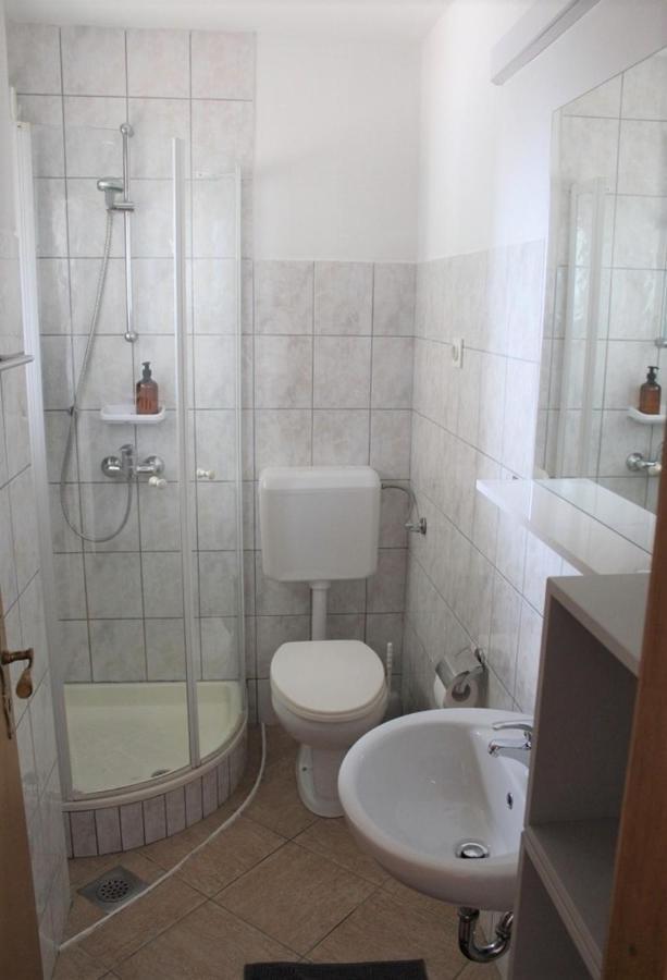Apartments Ada Primošten المظهر الخارجي الصورة